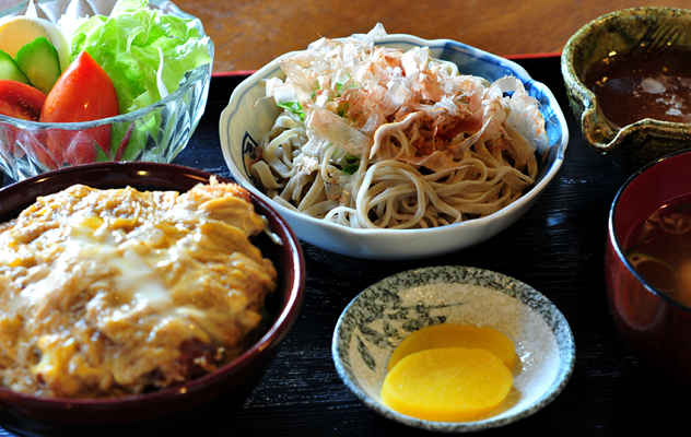 ミニかつ丼セット(玉子)